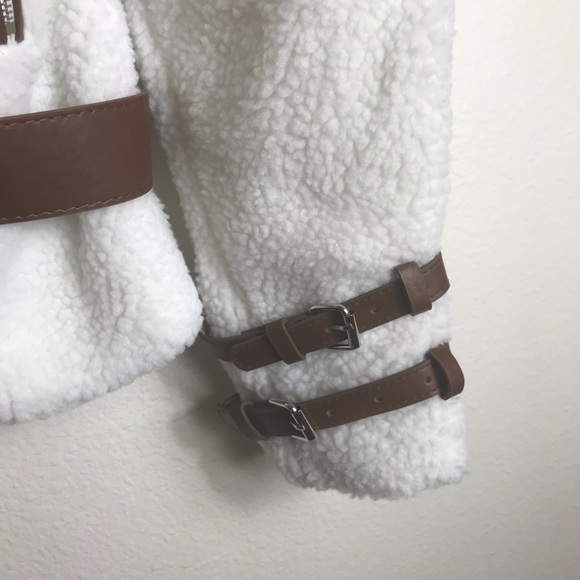 Turndown Faux Fur Teddy Coat - Picture 6 of 8